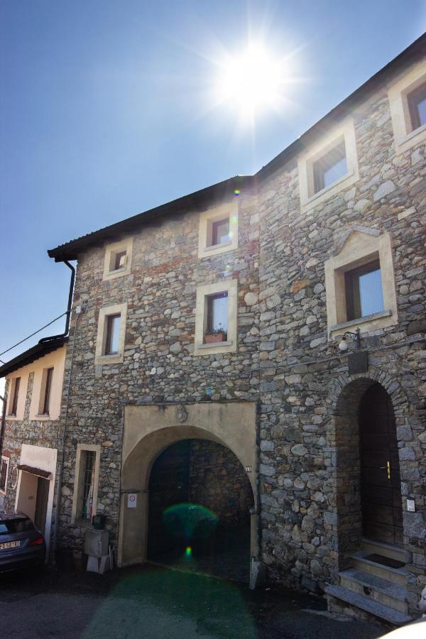Casa Patrone Ξενοδοχείο Nebbiuno Εξωτερικό φωτογραφία